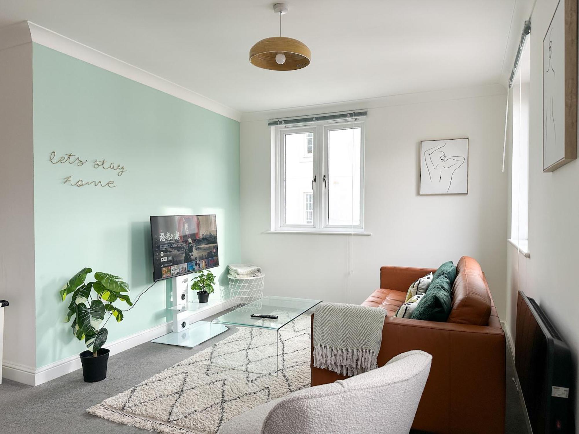 Luxury 2 Bedroom City Centre Apartment - Secure Parking - Amazing Location! Canterbury Buitenkant foto