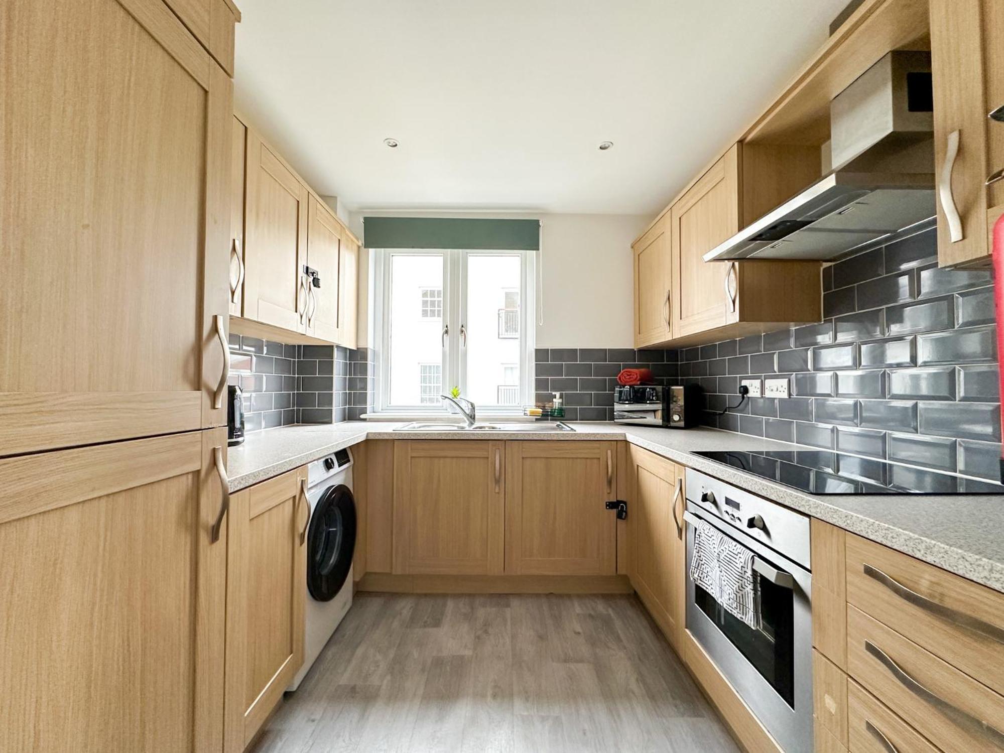 Luxury 2 Bedroom City Centre Apartment - Secure Parking - Amazing Location! Canterbury Buitenkant foto